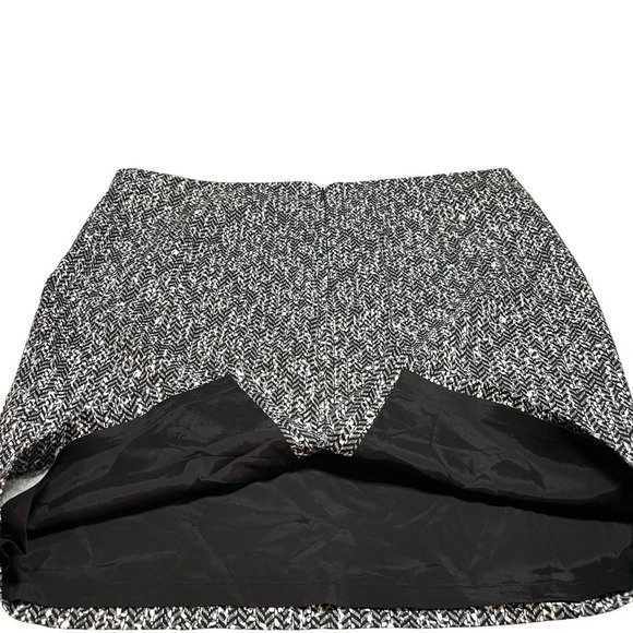 Express Womens Size 12 Black & White Abstract Print Back Zip Straight Skirt EUC - Picture 6 of 13